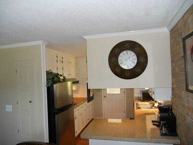 204 Mountain View Dr, Liberty, SC 29657 - photo 4