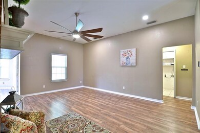 3918 Karen Dr, Abilene, TX 79606 - photo 7