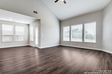 24706 Malka, San Antonio, TX 78261 - photo 6