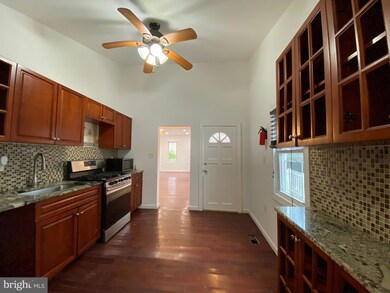 127 Shreve St, Mount Holly, NJ 08060 - photo 3