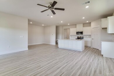 9769 Windy Hill Rd, Pensacola, FL 32526 - photo 7