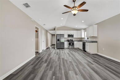 123 Woodland Dr, Winter Haven, FL 33881 - photo 5