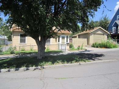 1885 Portland St, Klamath Falls, OR 97601 - photo 2