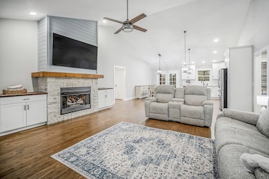 2585 Bowser Rd, Cookeville, TN 38506 - photo 4