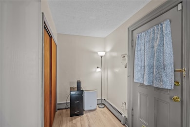 114 Commodore St, Providence, RI 02904 - photo 4