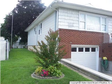 60 Roswell Ave, Staten Island, NY 10314 - photo 3