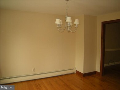 5731 Chestnut Hill Rd, Coopersburg, PA 18036 - photo 7