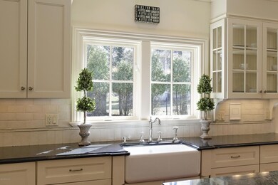 268 Palmer Hill Rd, Riverside, CT 06878 - photo 4