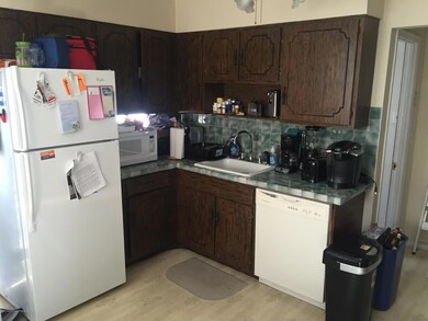 63 Zoe Kitchen