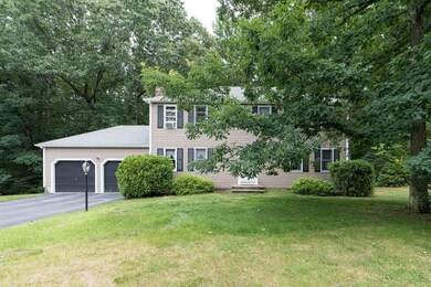 3 Gaskill Cir, Hopedale, MA 01747 - photo 2