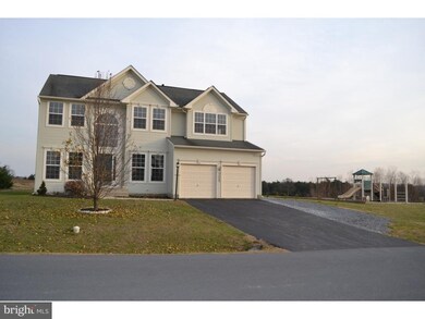 9208 Lindale Ave, Greencastle, PA 17225 - photo 2