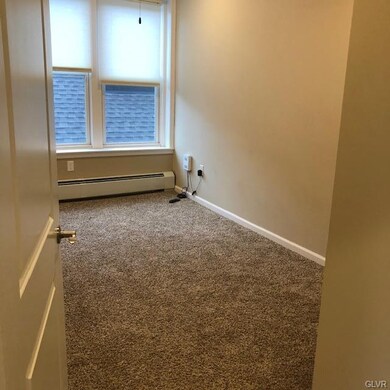 565 Main St unit 6, Stroudsburg, PA 18360 - photo 6