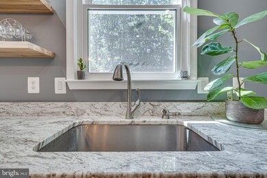 7840 Fern Hill St, Waldorf, MD 20603 - photo 4