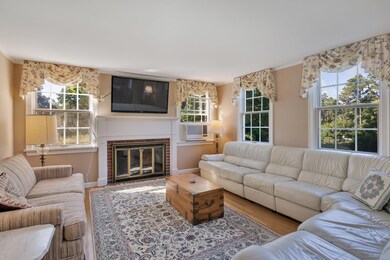 7-web-or-mls-750-nauset-rd