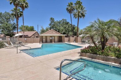 Community Pool-Spa