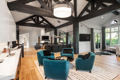 78_aspen_meadows_interior_sitting