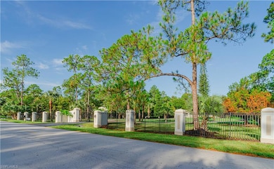 131 25th St SW, Naples, FL 34117 - photo 3