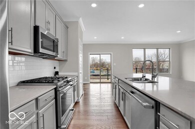 13346 Saxony Blvd W, Fishers, IN 46037 - photo 5