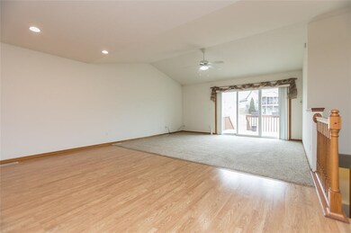 3617 Banar Dr SW, Cedar Rapids, IA 52404 - photo 3