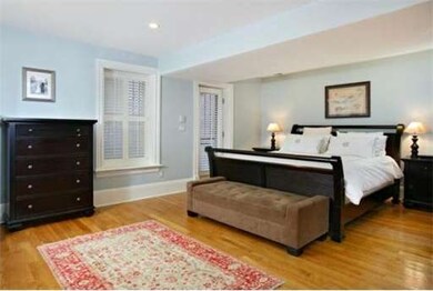 19 Worcester St unit 1, Boston, MA 02118 - photo 4