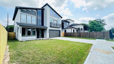 3437 Rebecca St, Houston, TX 77021 - photo 2