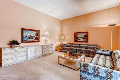 10883 W Emerald Dr, Sun City, AZ 85351 - photo 4