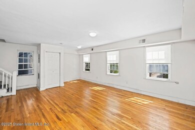 143 Beach St
