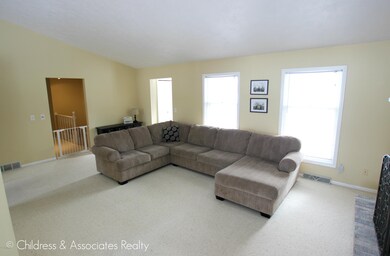 6730 Woodspointe Ct SW, Byron Center, MI 49315 - photo 5