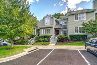 View of townhome / multi-family property