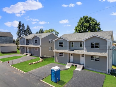 120 Stowe St unit 120, Fall River, MA 02720 - photo 2