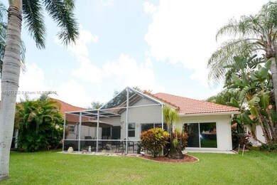 9290 Oak Grove Cir, Davie, FL 33328 - photo 7