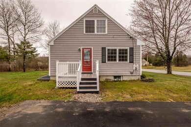 497 E Elm St, Yarmouth, ME 04096 - photo 2