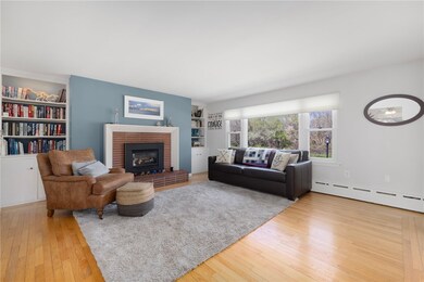 289 Oliphant Ln, Middletown, RI 02842 - photo 7