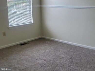 308 Oliphant Ln unit 308B, Mount Laurel, NJ 08054 - photo 4