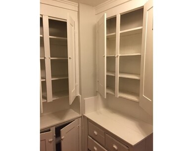 98 Walnut St unit 1, Watertown, MA 02472 - photo 5