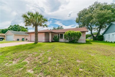 5407 Hill Dr, Zephyrhills, FL 33542 - photo 2