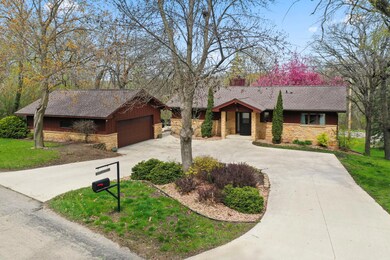 811 22nd St NW, Austin, MN 55912 - photo 3