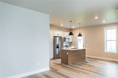 1844 St Peter Ln, Billings, MT 59101 - photo 3