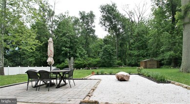 28150 Gaunts Bridge Rd, Columbus, NJ 08022 - photo 3