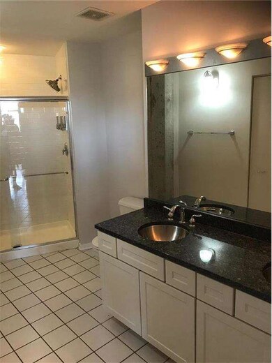 2107 Grand Blvd unit 1009, Kansas City, MO 64108 - photo 7