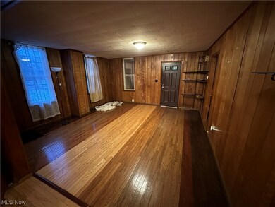1202 5th St NE, Canton, OH 44704 - photo 3