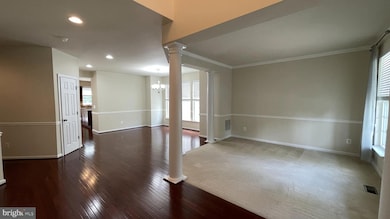 12437 Pfitzner Ct, Woodbridge, VA 22192 - photo 3