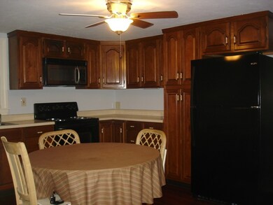 71 Chapel St, Shirley, MA 01464 - photo 4