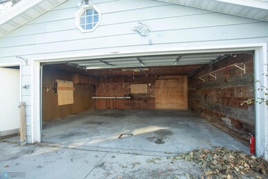 1419 14 1 2 St S, Fargo, ND 58103 - photo 3