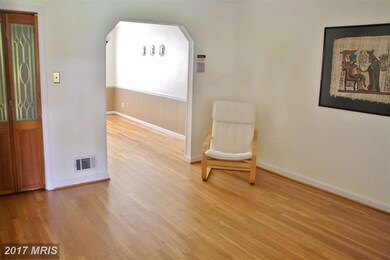 5525 Dolores Ave, Halethorpe, MD 21227 - photo 3