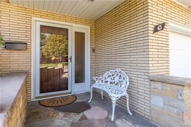 Front entryway