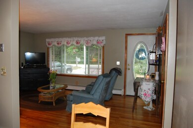 219 Rattlesnake Hill Rd, Auburn, NH 03032 - photo 3