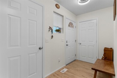 1909 Idaho St unit C, Missoula, MT 59801 - photo 2