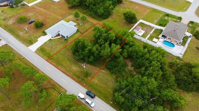 618 Jacaranda Pkwy E, Cape Coral, FL 33909 - photo 3