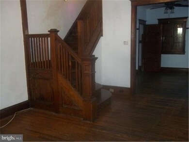 641 Chambers St, Trenton, NJ 08611 - photo 2